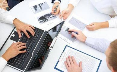 云服務(wù)推動IT服務(wù)外包行業(yè)深度變革，基礎(chǔ)軟件服務(wù)面臨三大挑戰(zhàn)